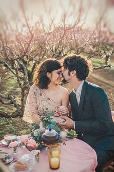 让女人自愿请你「上床睡觉」的大绝招